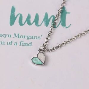 3/$30 🤍 Two Tone Heart Necklace